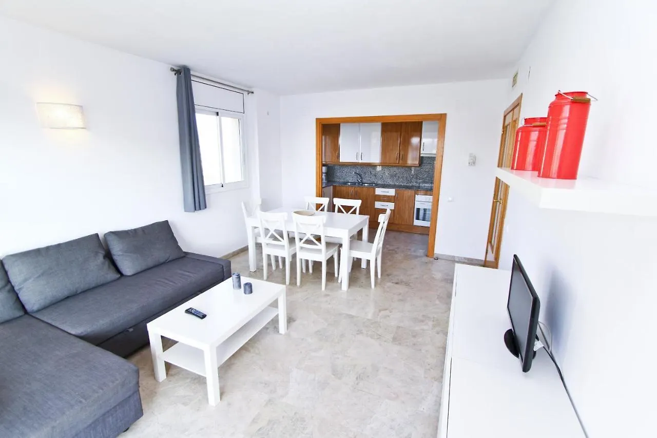 Ventura 1 Planet Costa Dorada Apartment Salou