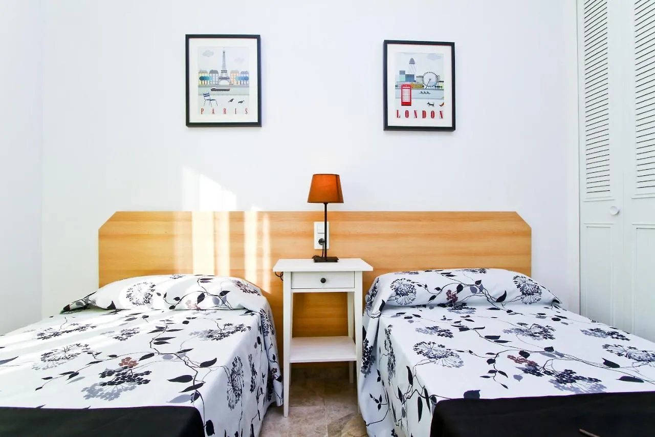 Ventura 1 Planet Costa Dorada Apartment Salou