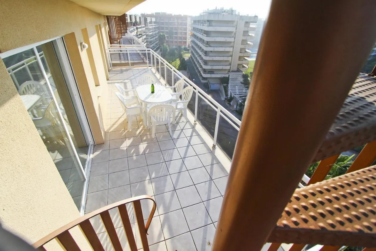 Ventura 1 Planet Costa Dorada Apartment Salou