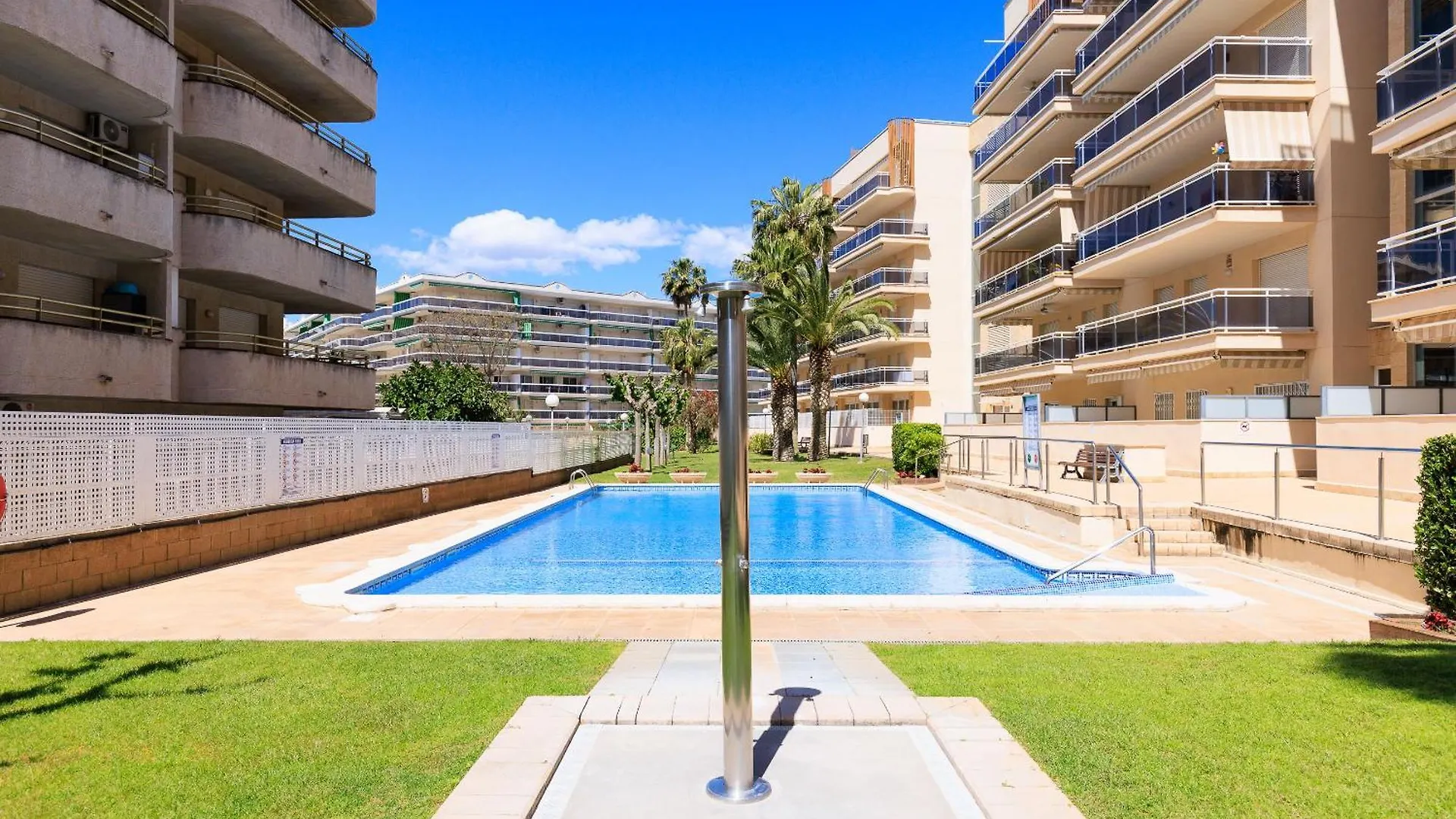 Ventura 1 Planet Costa Dorada Apartment Salou