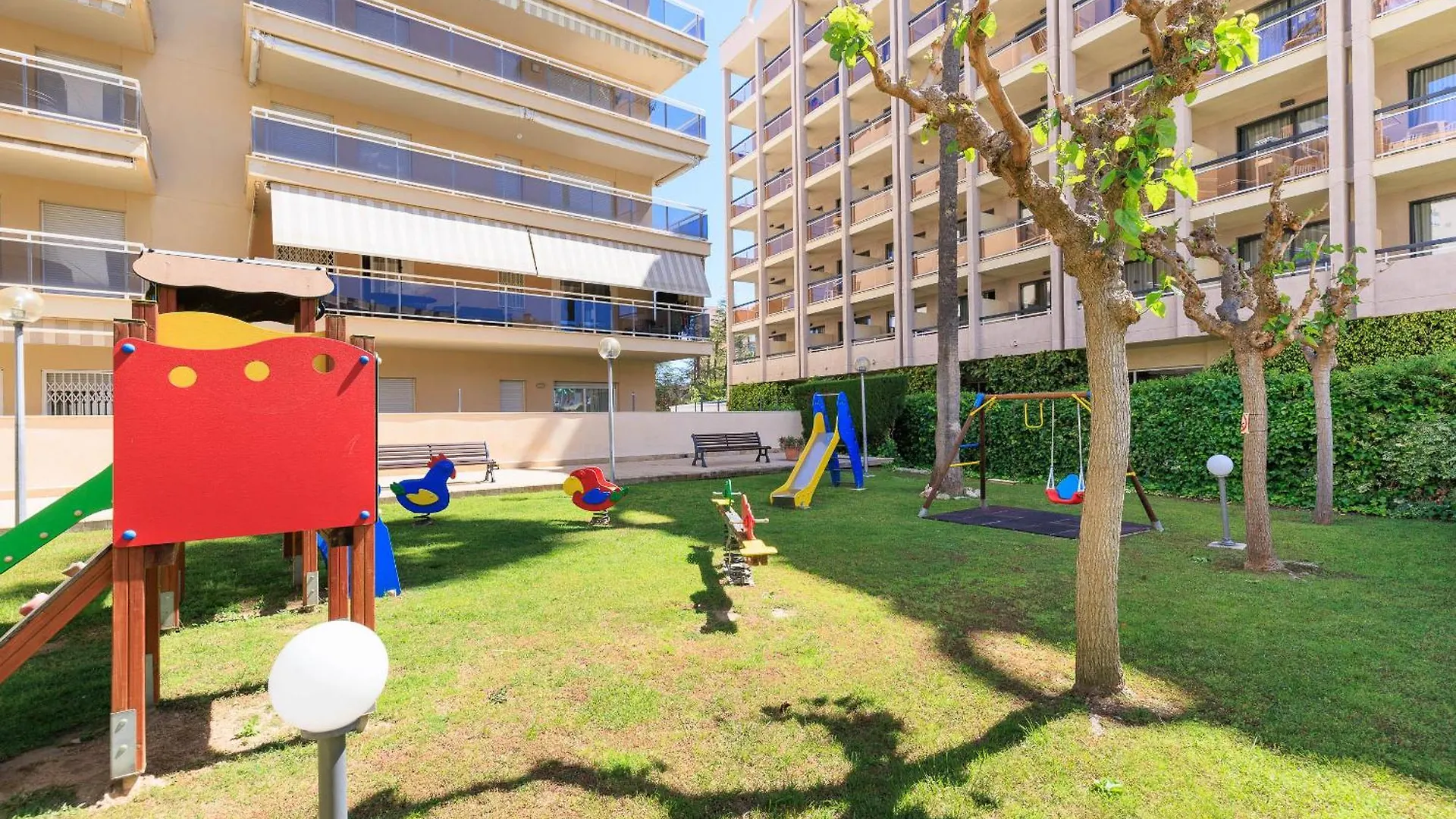 Ventura 1 Planet Costa Dorada Apartment Salou