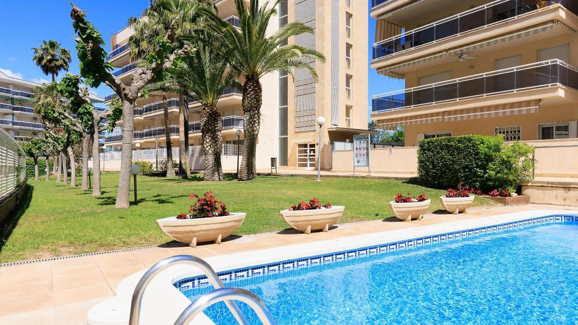 Ventura 1 Planet Costa Dorada Apartment Salou